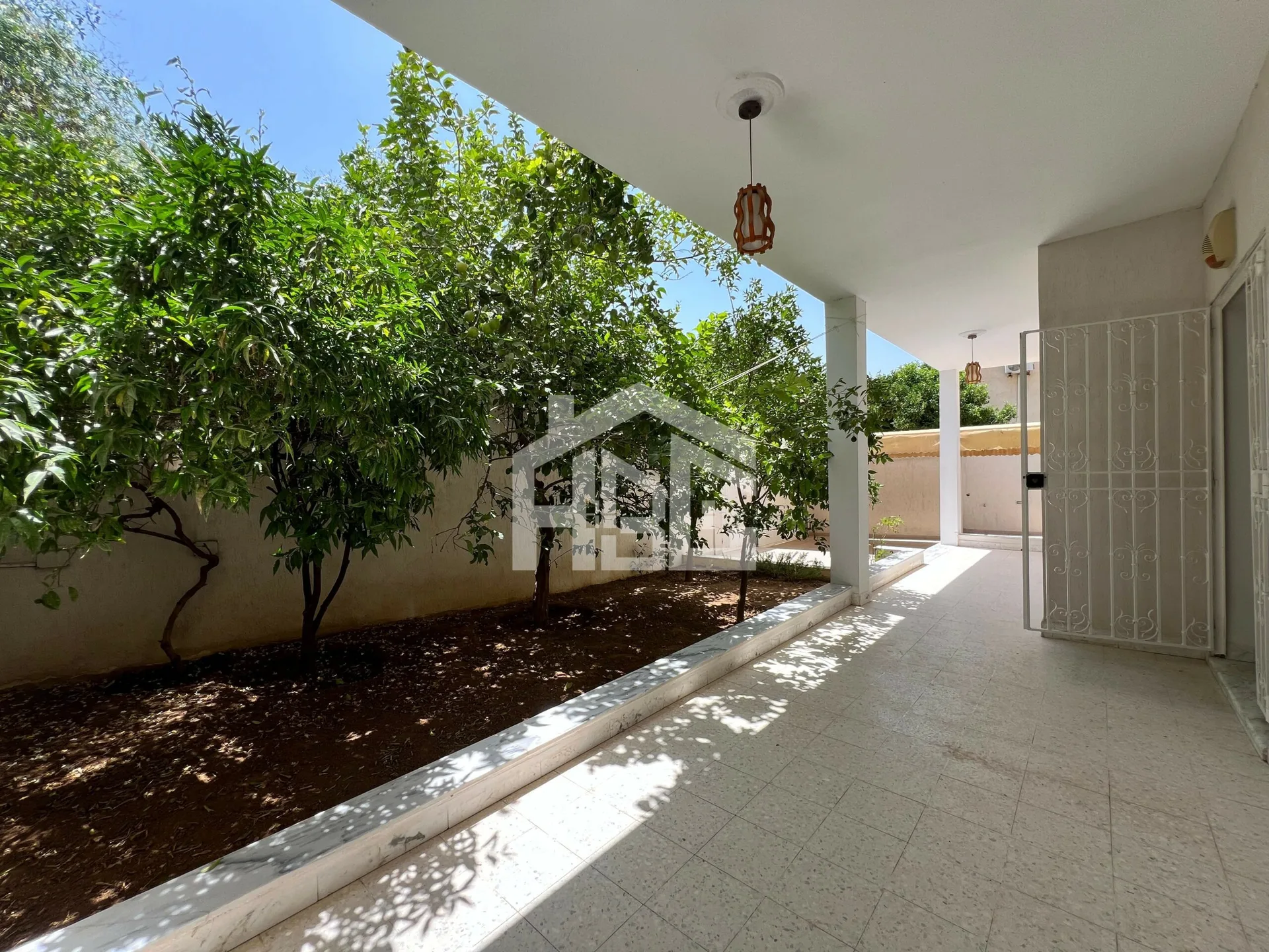 RDC de villa à Jardin d'el Menzah 2